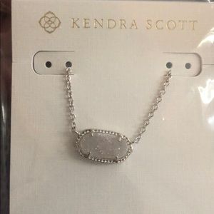 Kendra Scott necklace